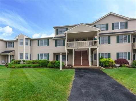 Check Availability. . Zillow west warwick